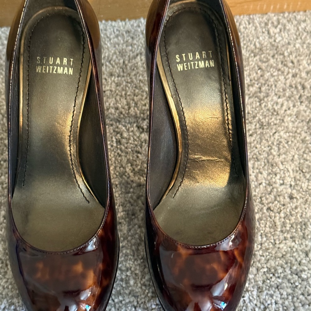 Stuart Weitzman Tortoise Shell Heels - Picture 5 of 13